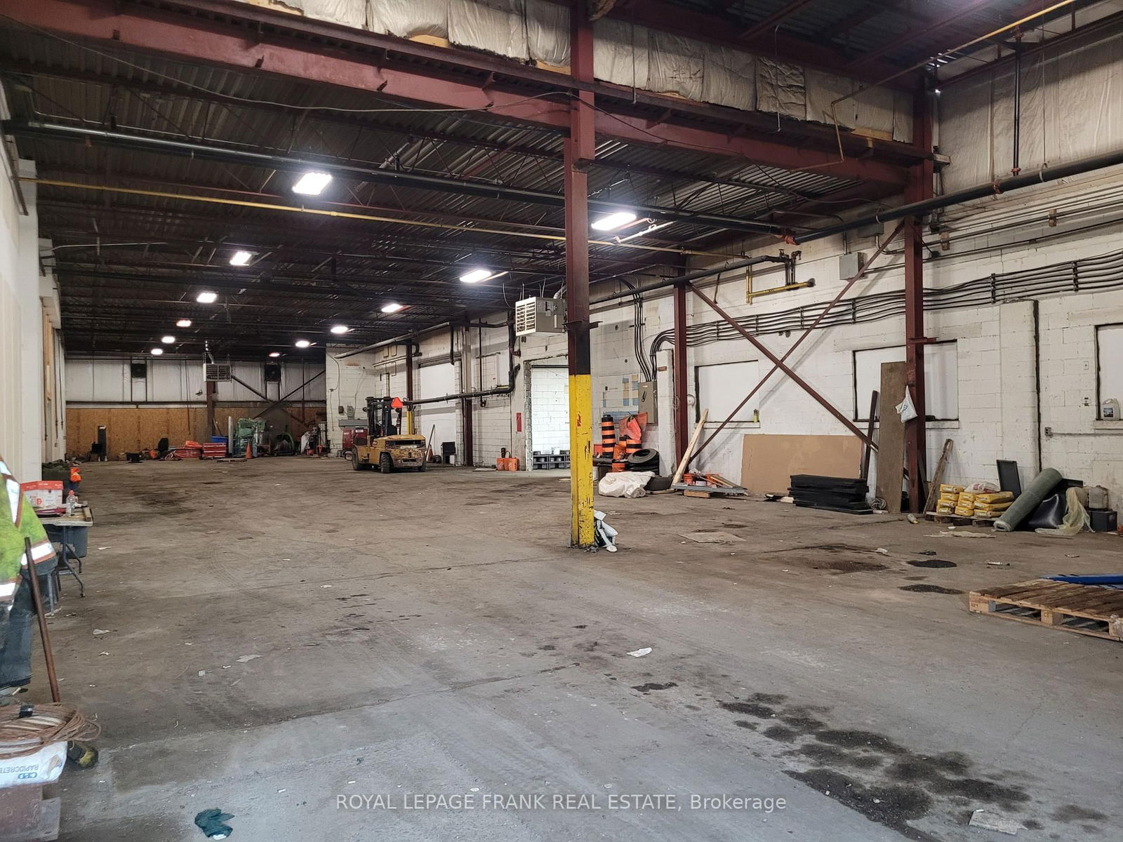 Industrial leased at F1-240 Simpson Avenue, Clarington, Bowmanville, L1C 2J3 - MLS: E8465328