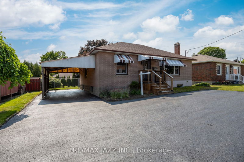 home for sale on 52 Liberty Street S