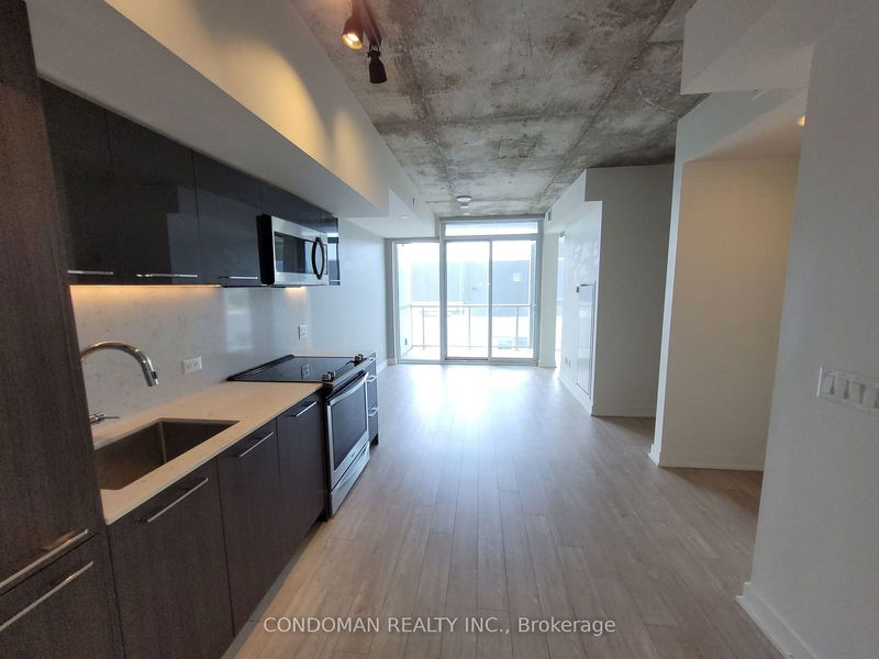 home for lease on 1611-15 Baseball Place