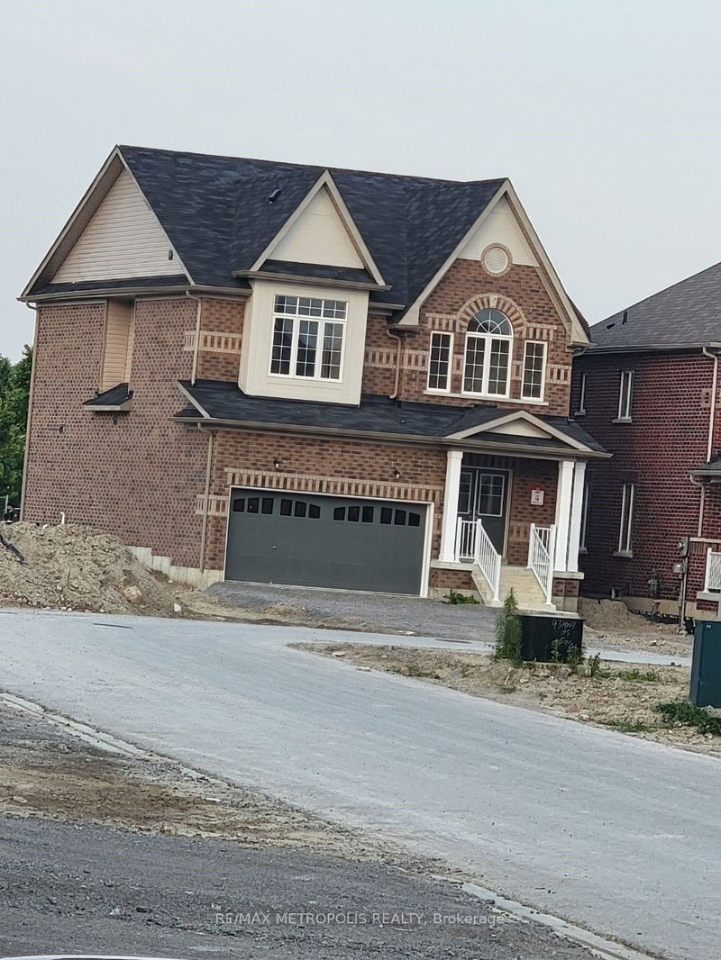 home for lease on 1193 DRINKLE Crescent