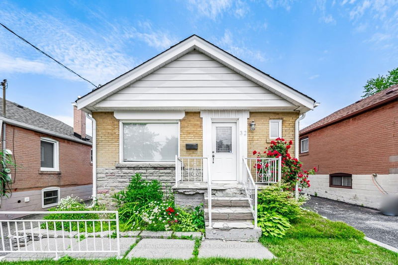 home for lease on 32 Galbraith Avenue