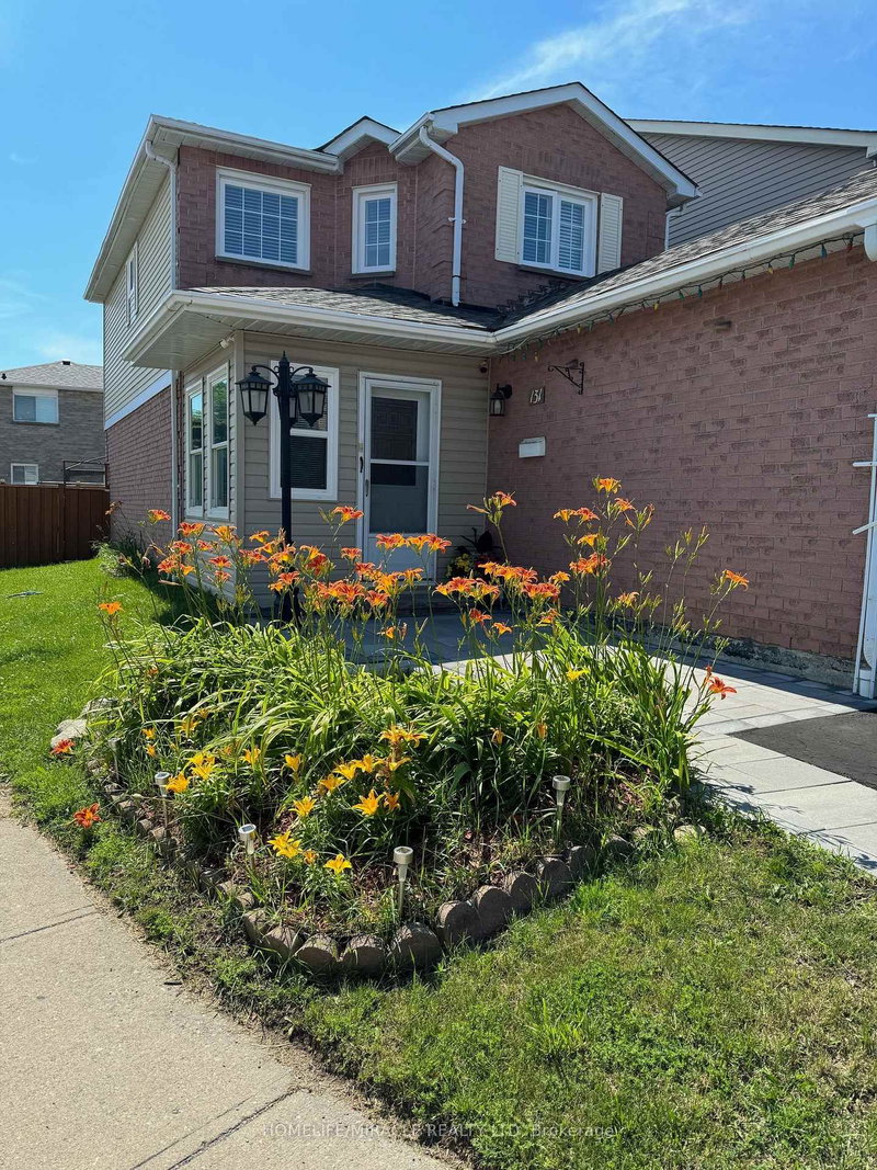 131 Plumrose Ptwy, Toronto, M1B 4B6 | Image 2