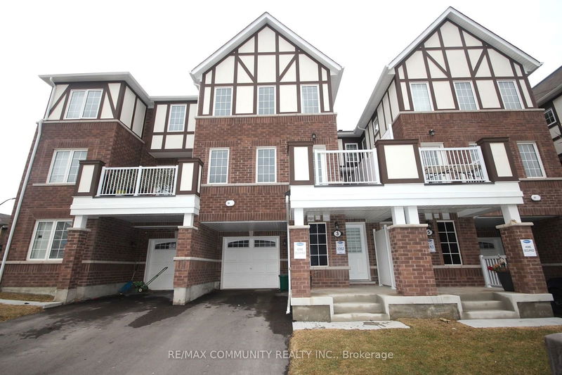 home for lease on 3 Goldeye Street