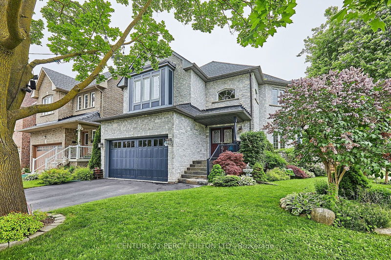 home for sale on 2004 Royal Road