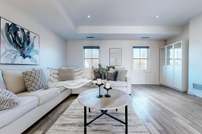 Townhouse sold at 204-17 Baldwin Street, Whitby, Ontario, L1M 0K8 - Brooklin - MLS: E8475944