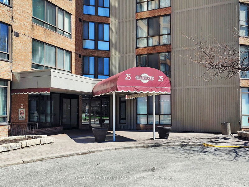  330 - 25 Bamburgh Circ  Toronto, M1W 3W2 | Image 2