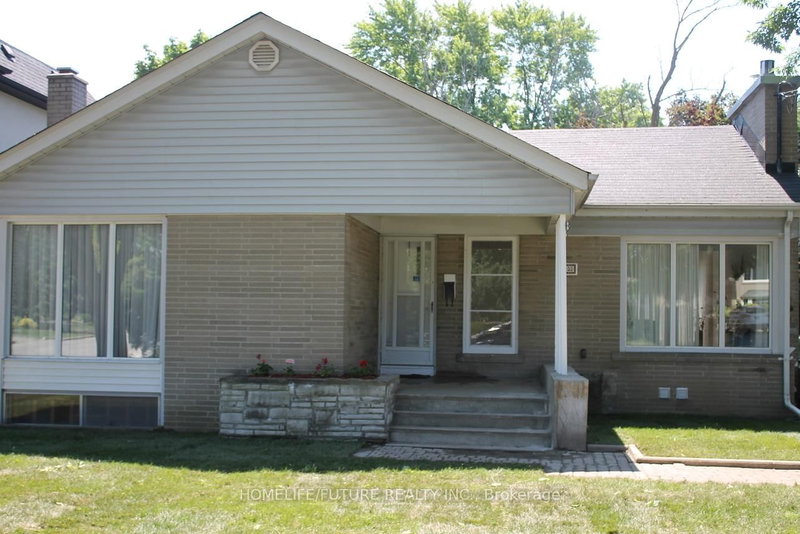 53 Dennett Dr, Toronto, M1S 2E8 | Image 2