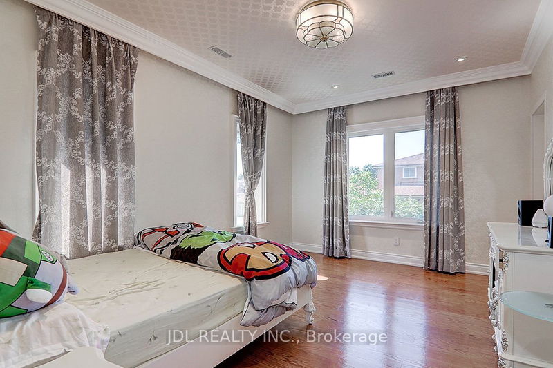 80 Broomfield Dr  Toronto, M1S 2W1 | Image 15