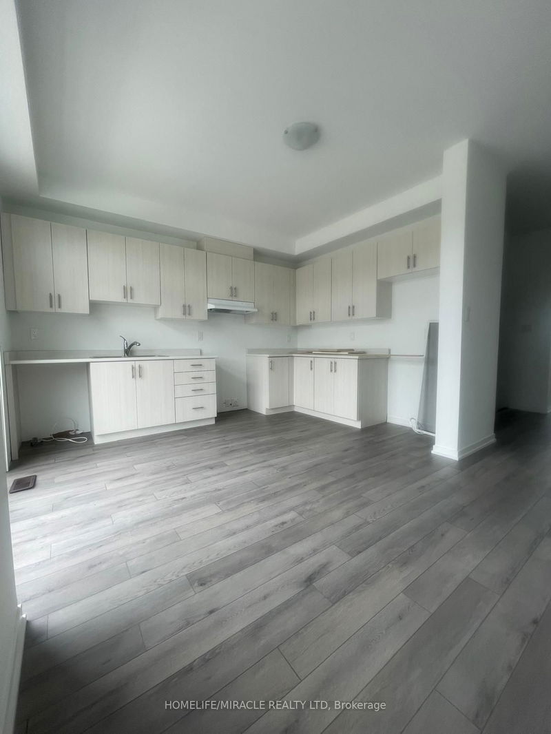 home for lease on 203 Monarch Avenue