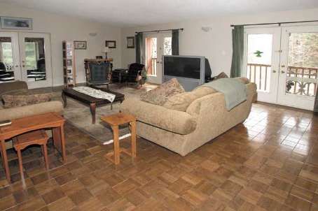 669 Taunton Rd W, Ajax, L1S4S7 | Image 2