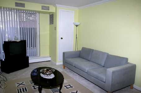 113 - 5580 Sheppard Ave E, Toronto, M1B2L3 | Image 2