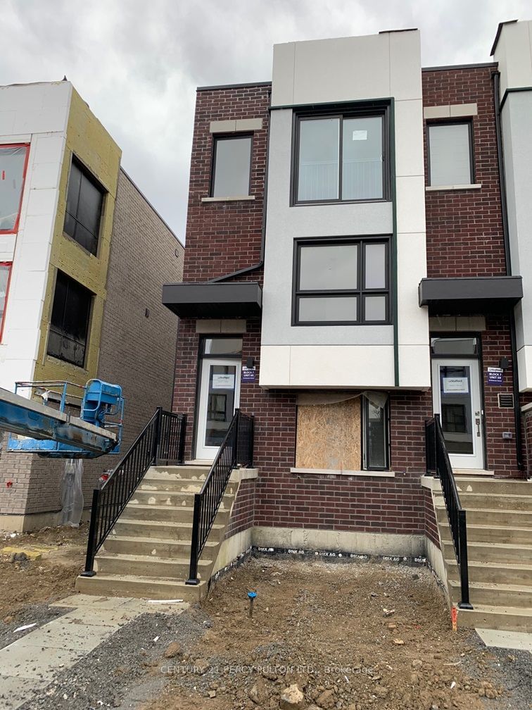 home for lease on 22 Bateson Street