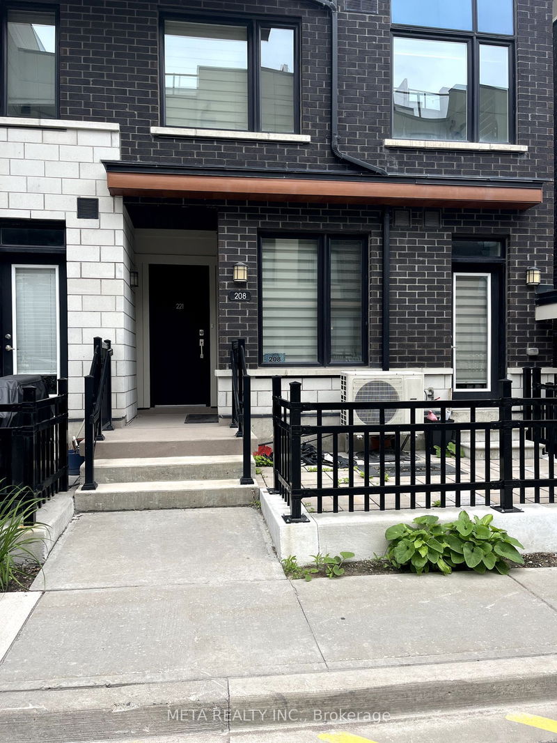 home for lease on 208-1555 Kingston Road