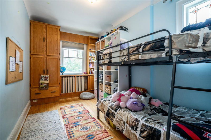 559 Broadview Ave  Toronto, M4K 2N7 | Image 12