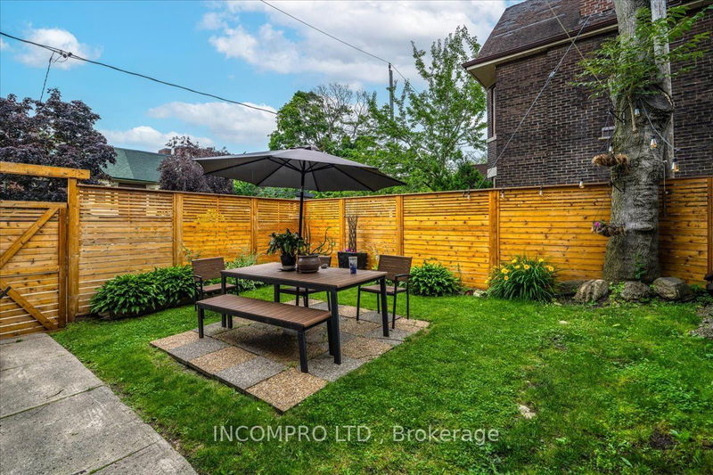 559 Broadview Ave  Toronto, M4K 2N7 | Image 25