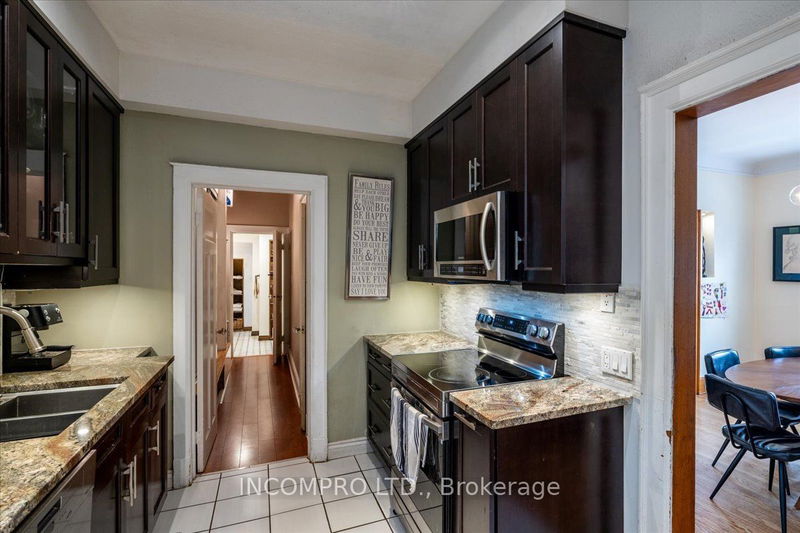 559 Broadview Ave  Toronto, M4K 2N7 | Image 7