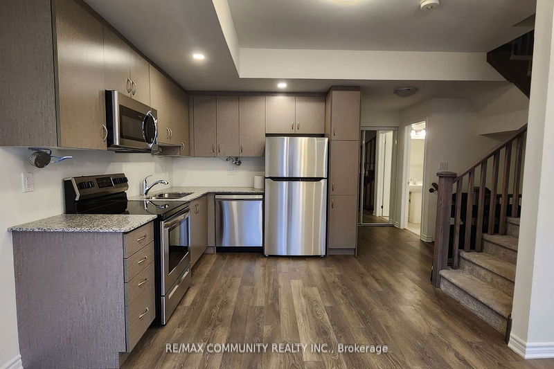home for lease on 418-2789 Eglinton Avenue E