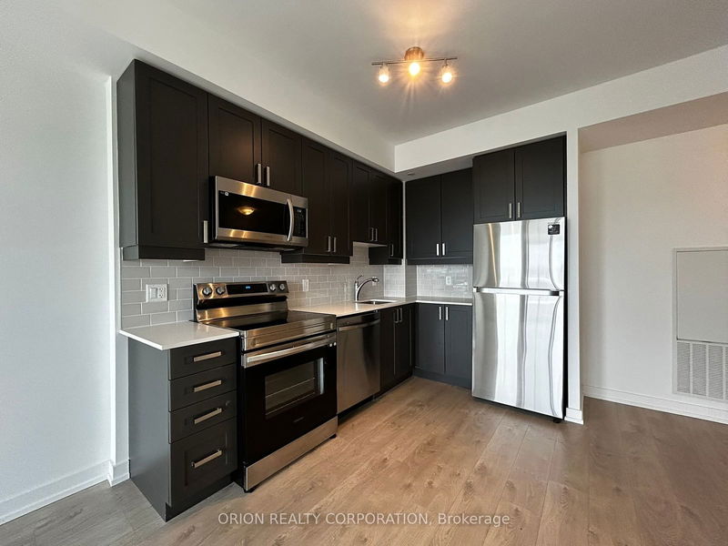 home for lease on 1603-1480 Bayly Street
