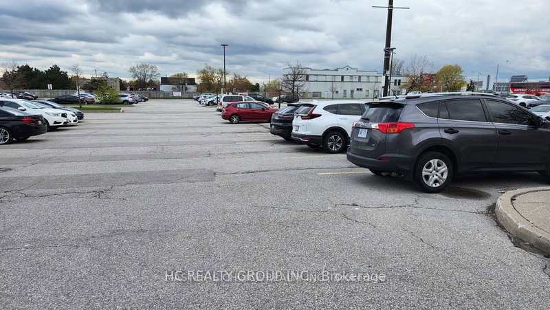 1R6 - 4675 Steeles Ave E, Toronto, M1V 4S5 | Image 3