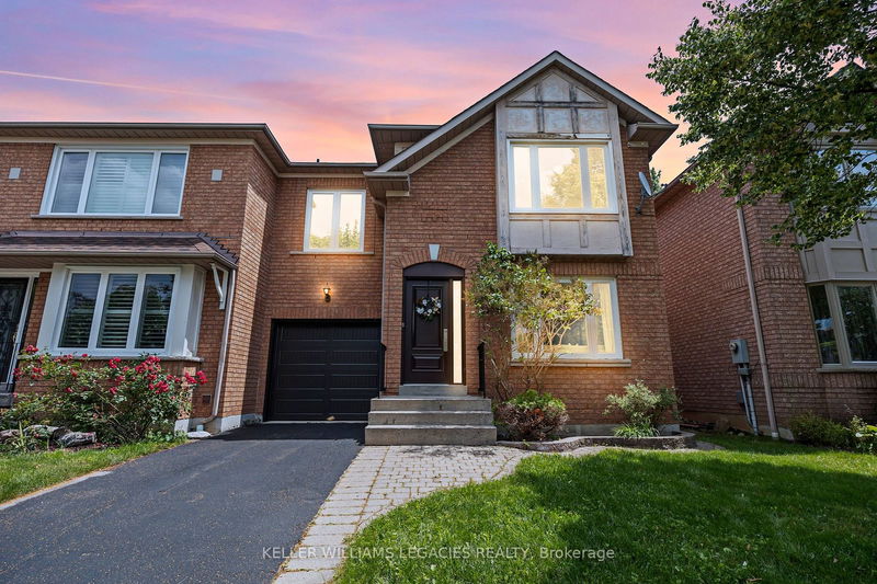 home for sale on 1553 Amberlea Road E