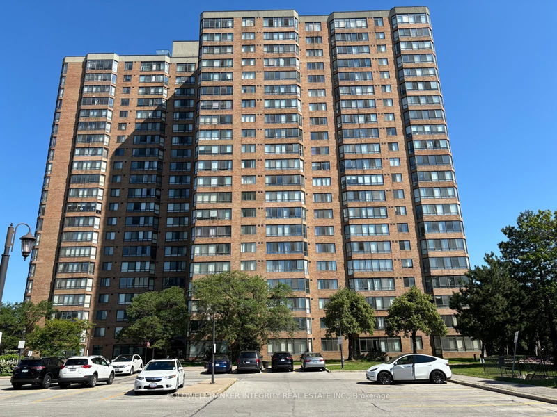 home for sale on 142-25 Bamburgh Circle