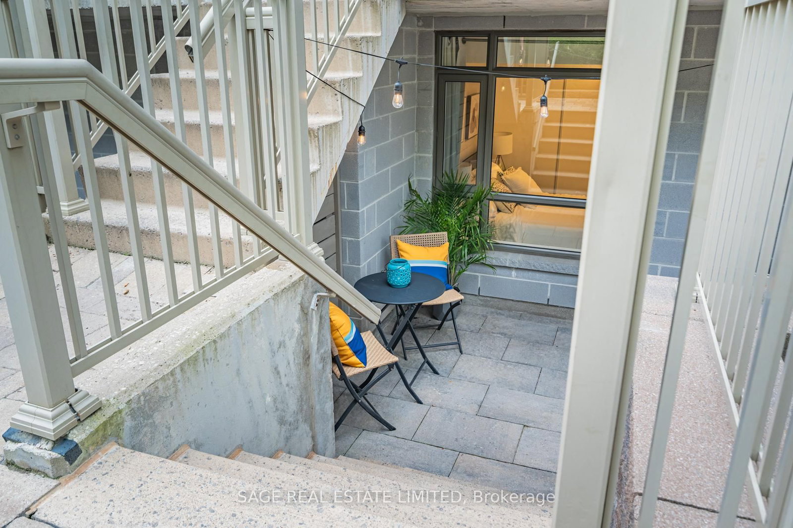 Listing Image 6