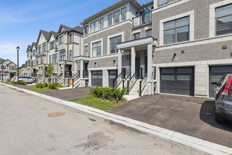 778 Kootenay Path, Oshawa, L1H 0A7 | Image 3