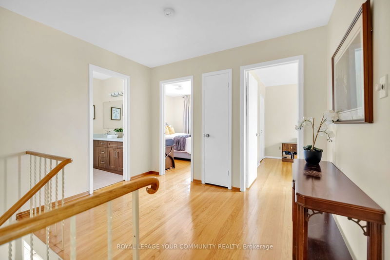 8 Charade Crt  Toronto, M1W 1C8 | Image 22