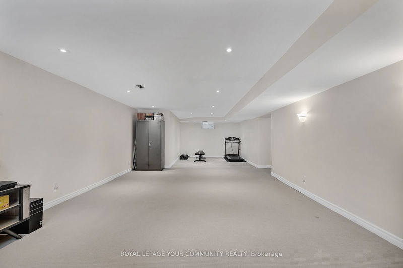 8 Charade Crt  Toronto, M1W 1C8 | Image 31