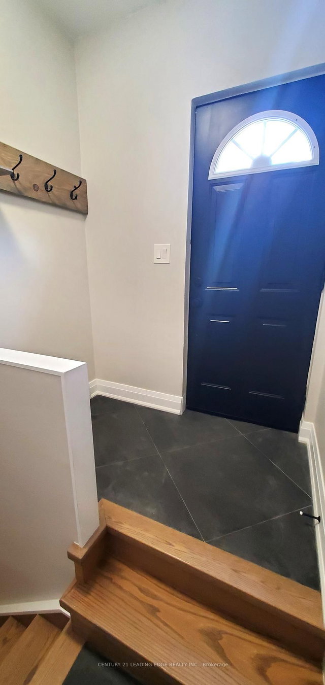 3 - 485 Howard Street