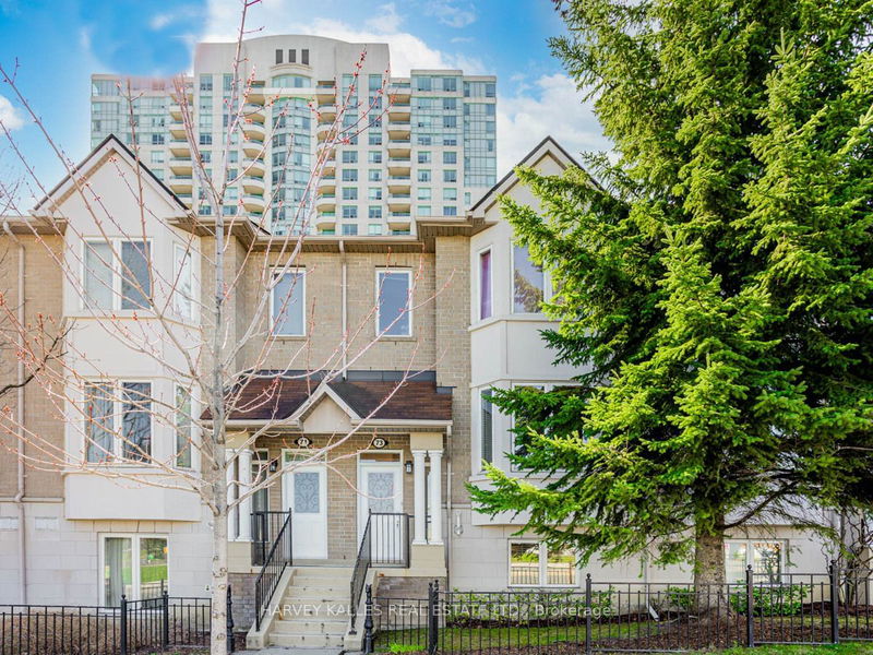 home for lease on 73-61 Town Centre Court