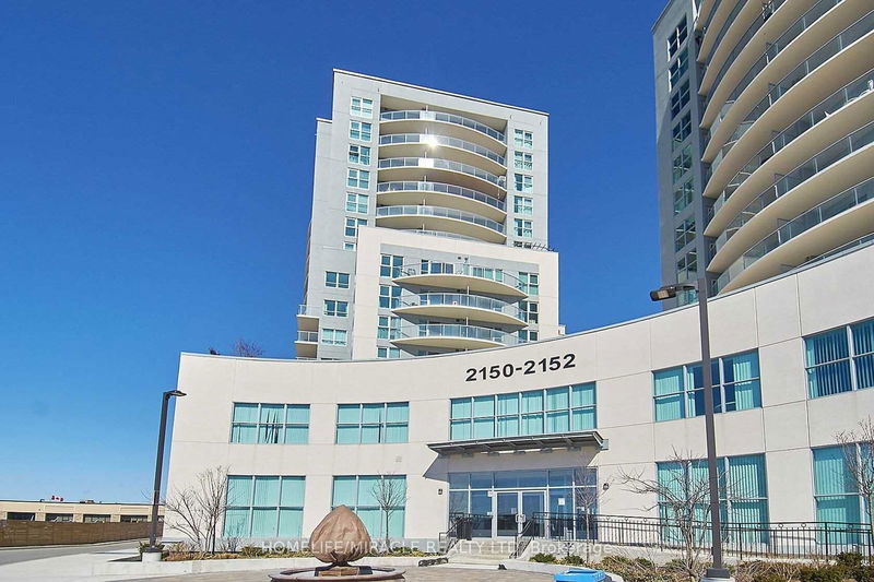 home for lease on 1708-2150 Lawrence Avenue E