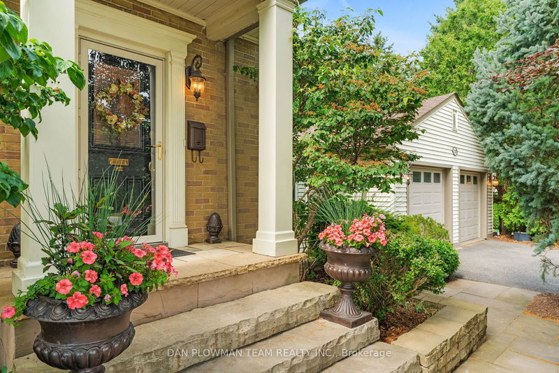 home for sale on 120 Rossland Road E