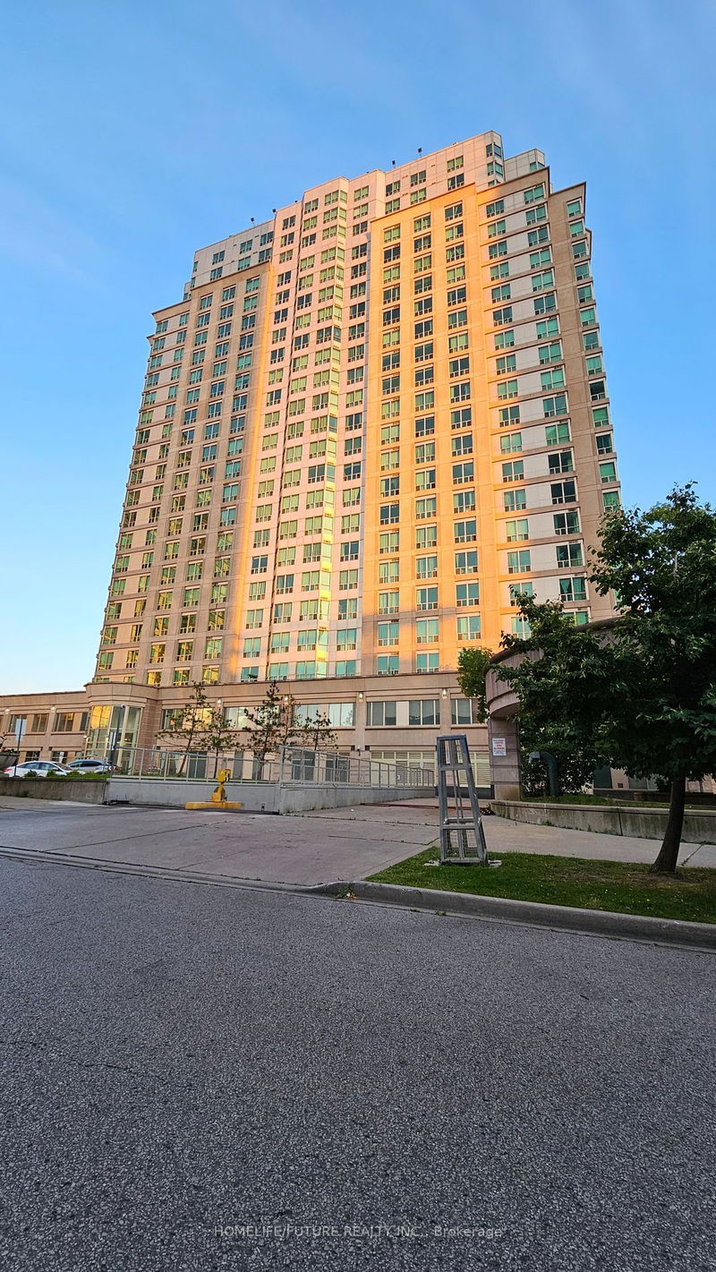 home for lease on 1212-1 Lee Centre Drive