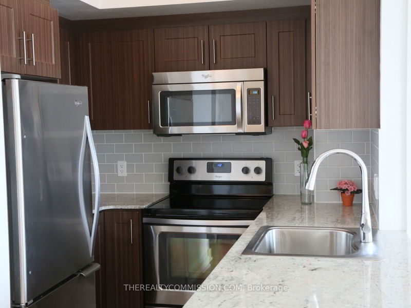home for lease on 1105-185 Bonis Avenue