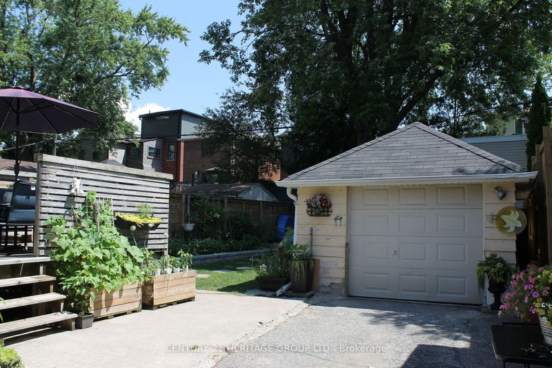 1025 Greenwood Ave  Toronto, M4J 4C9 | Image 4