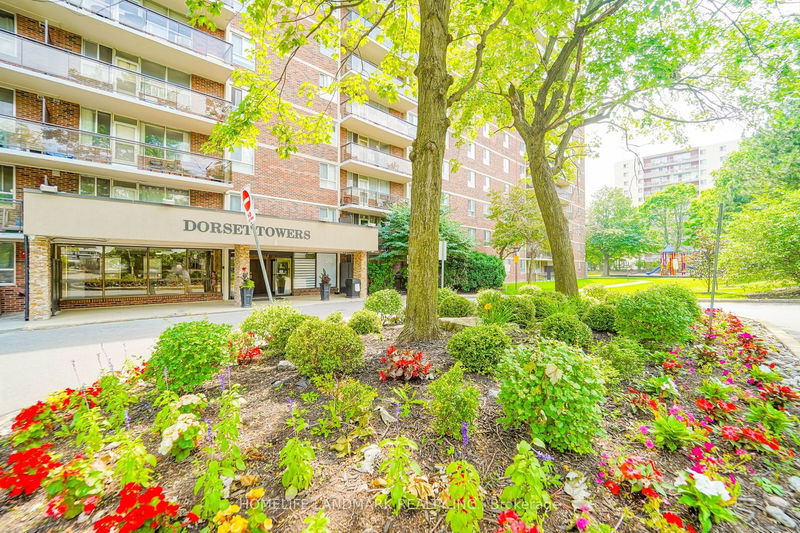  1209 - 1950 Kennedy Rd  Toronto, M1P 4S9 | Image 2