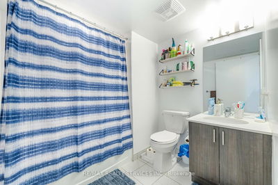 Unit #806 — 1480 Bayly St, Pickering - Bay Ridges image-0-4