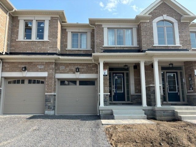 home for lease on 949 Grosbeak Trail
