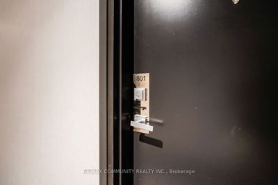 Unit 801 — 90 Glen Everest Rd, Toronto - Birchcliffe-Cliffside image-0-2