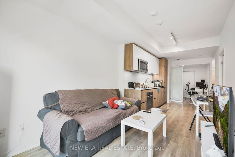  301 - 150 Logan Ave  Toronto, M4M 0E4 | Image 7