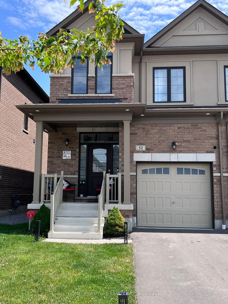 home for lease on 52 Louise Crescent