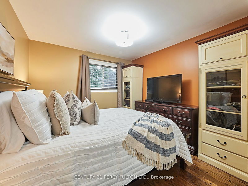 794 Jomar Ave  Pickering, L1X 2R4 | Image 23