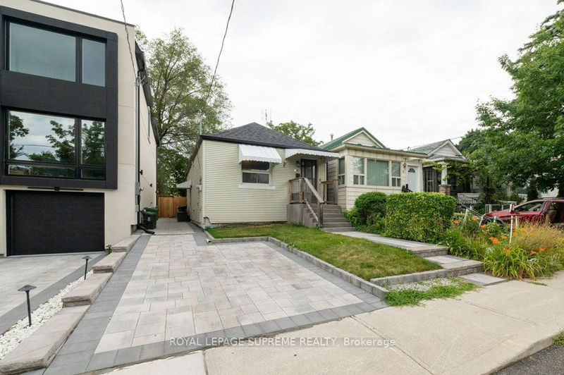 home for lease on Lower-74 Frater Avenue