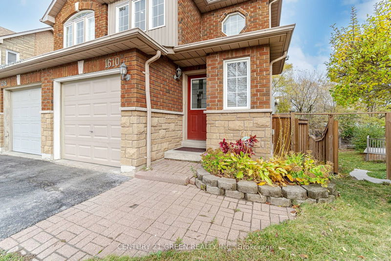 home for sale on 1610 Autumn Crescent