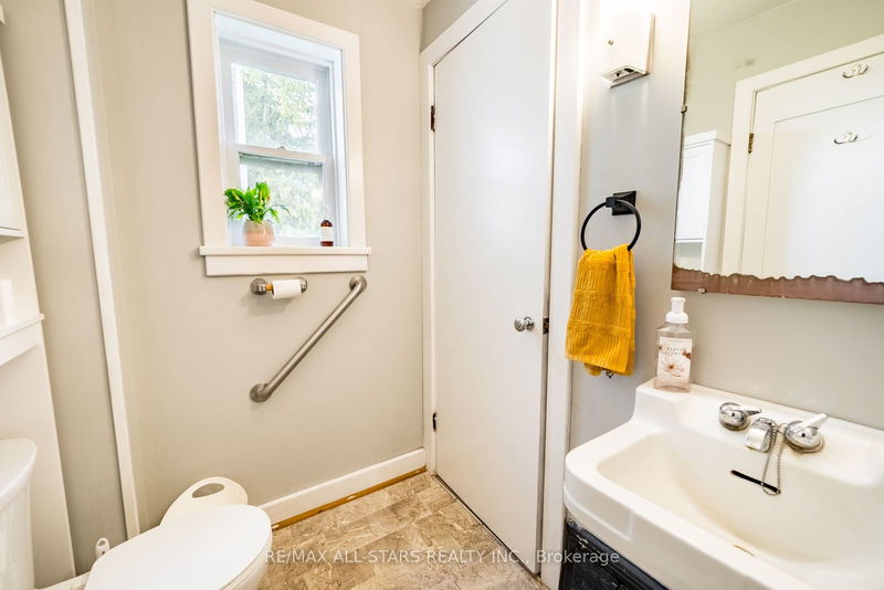 2078 Concession 6 Rd  Clarington, L0B 1J0 | Image 15