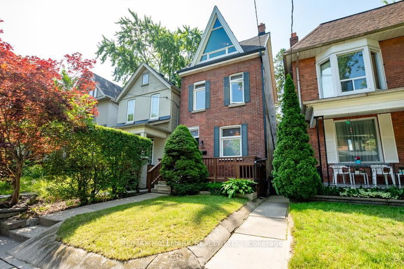 149 Victor Ave, Toronto, M4K 1A9 | Image 2