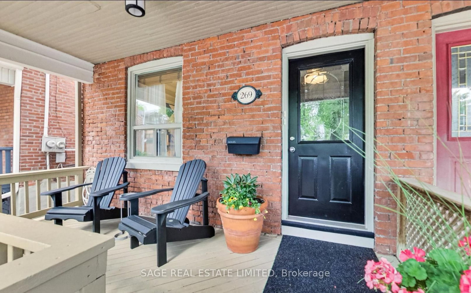 Listing Image 3