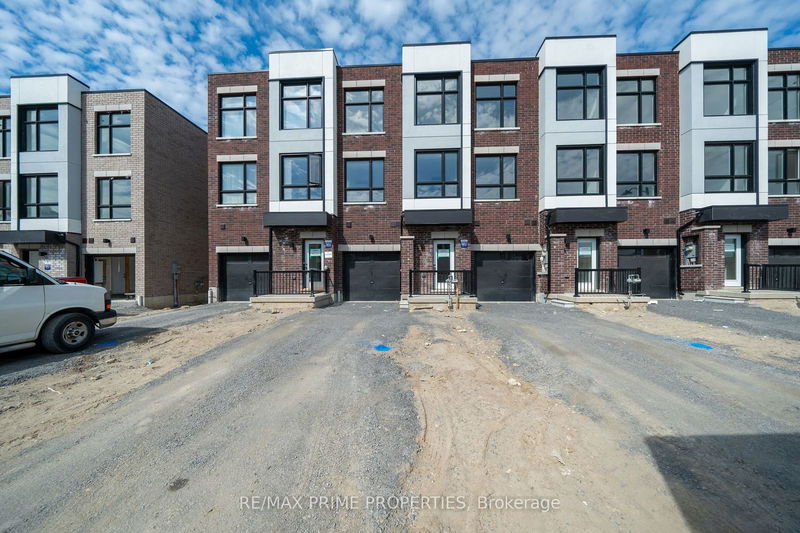 home for lease on 10 Pegler Street