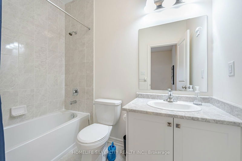 24 Dumaine St  Whitby, L1P 0G8 | Image 33